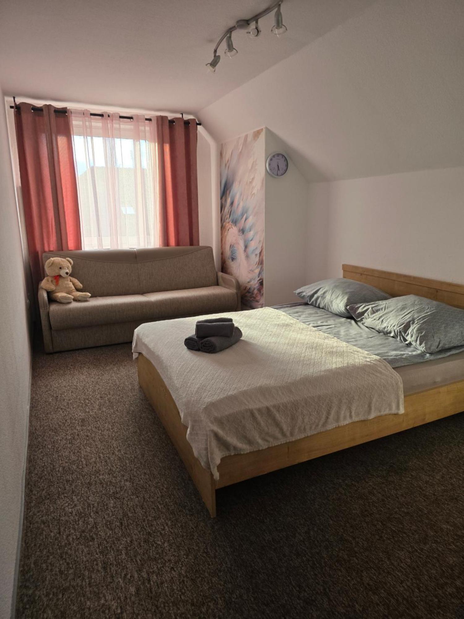 Poludnie Wroclawia Hotel Екстериор снимка