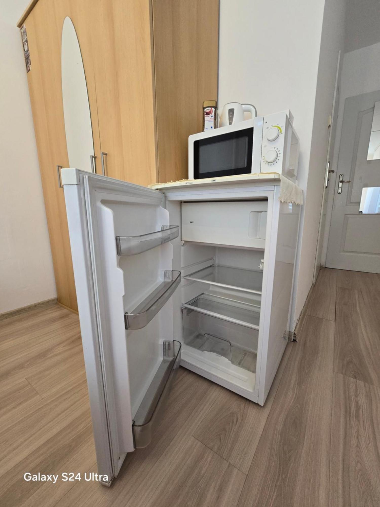 Poludnie Wroclawia Hotel Екстериор снимка