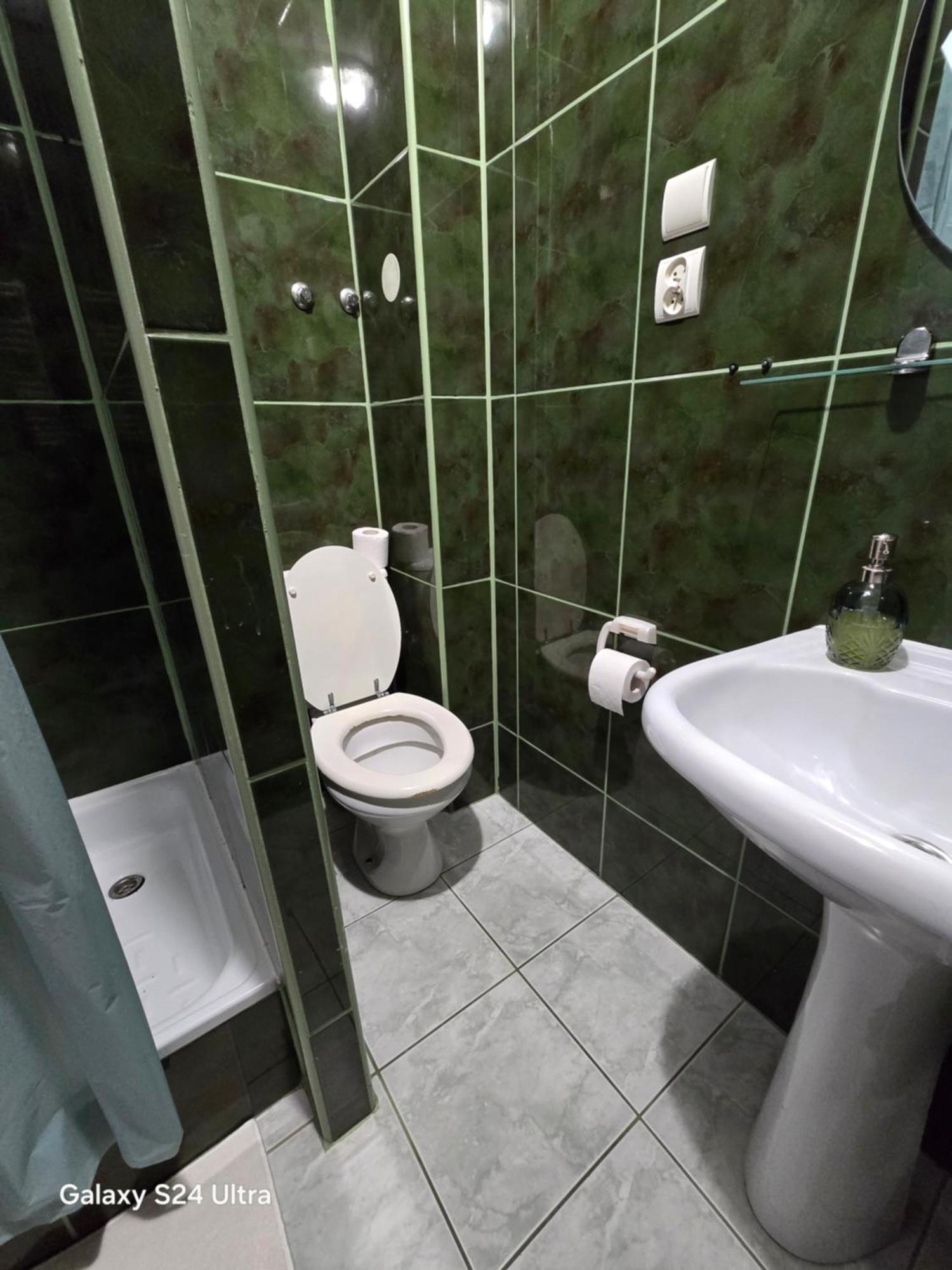 Poludnie Wroclawia Hotel Екстериор снимка